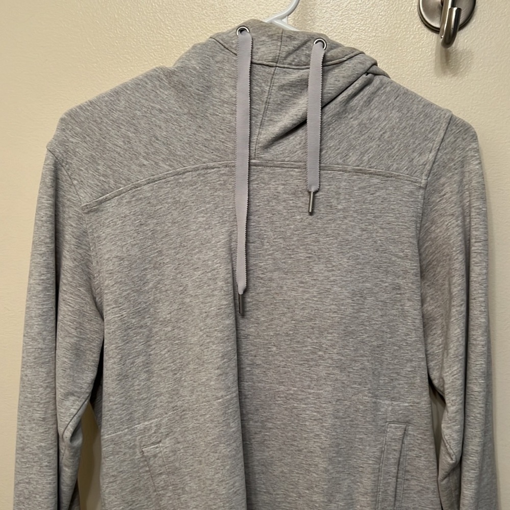 Lululemon Split Pullover - Picture 6 of 9